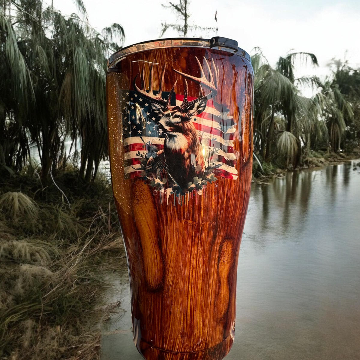 Patriotic Deer Hunting 30 ounce tumbler